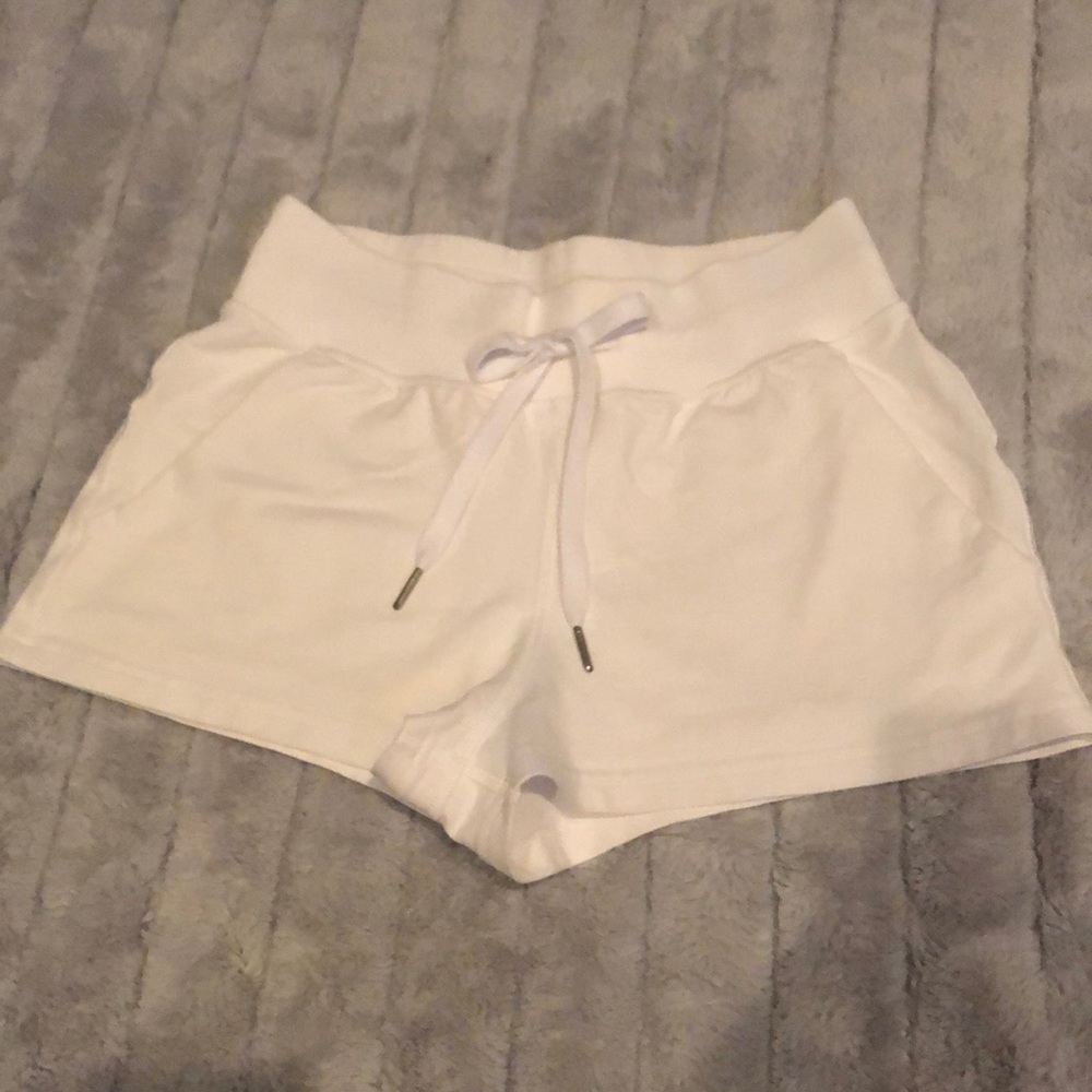 Lululemon Cotton Shorts ~ Size 6